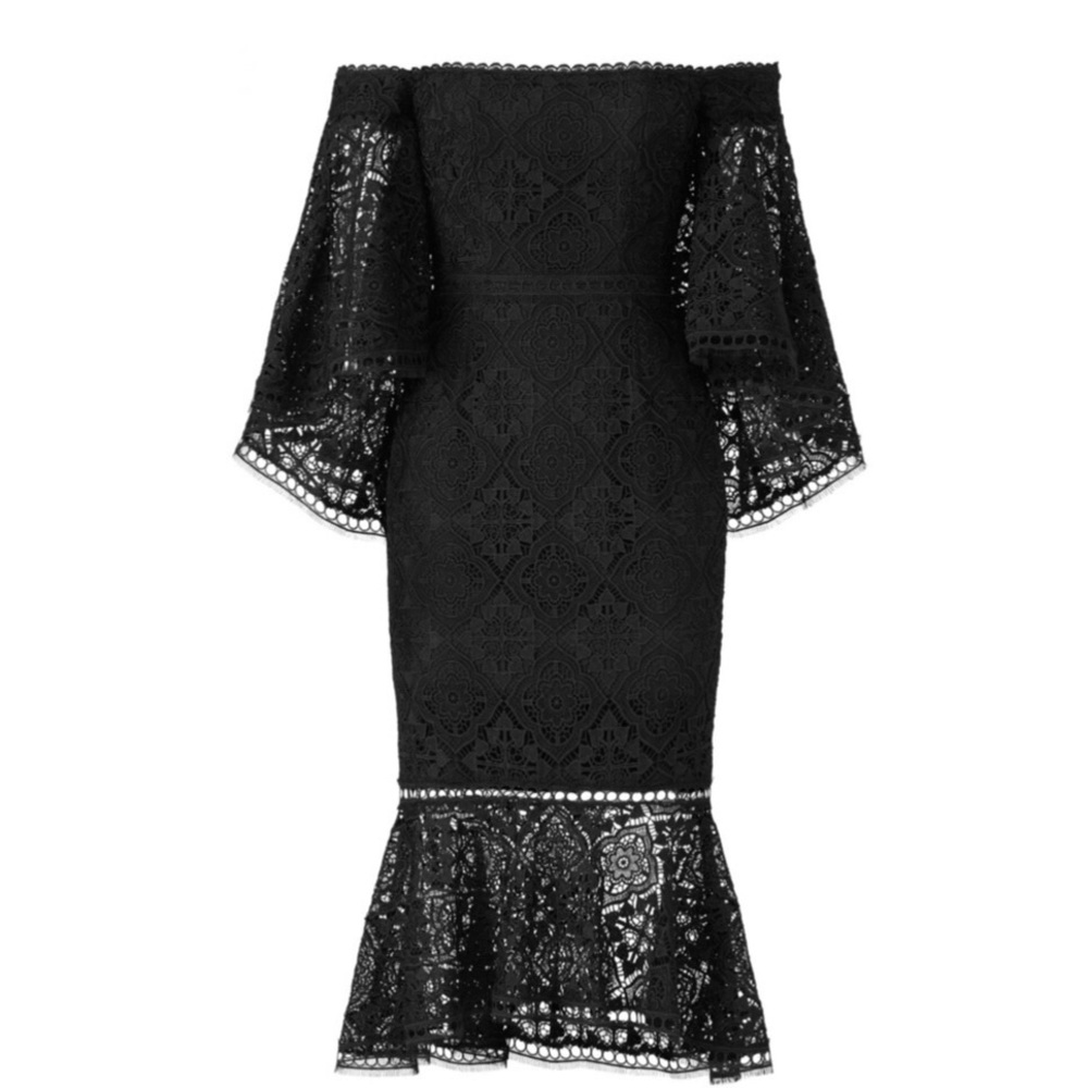 Showstopper black dress